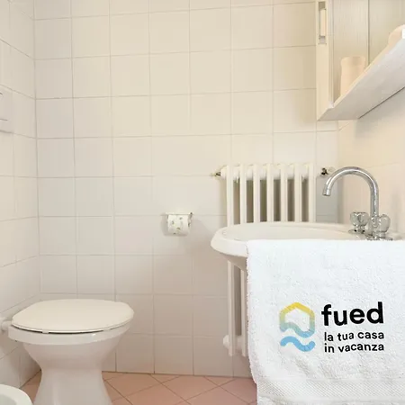 N319 - Numana, Bilocale A 100 Mt Dal Mare Apartman *